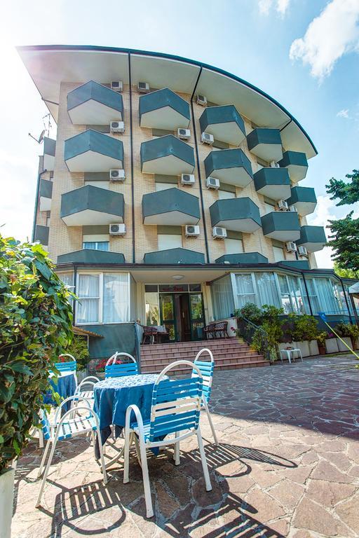 Hotel Real Cervia Exterior foto